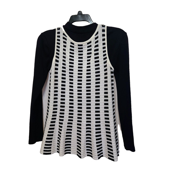 Ann Taylor peplum Black and White striped sleeveless sweater - Picture 6 of 10